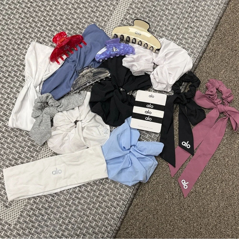 Alo Yoga Hair Accessories Bundle - Picture 1 of 2